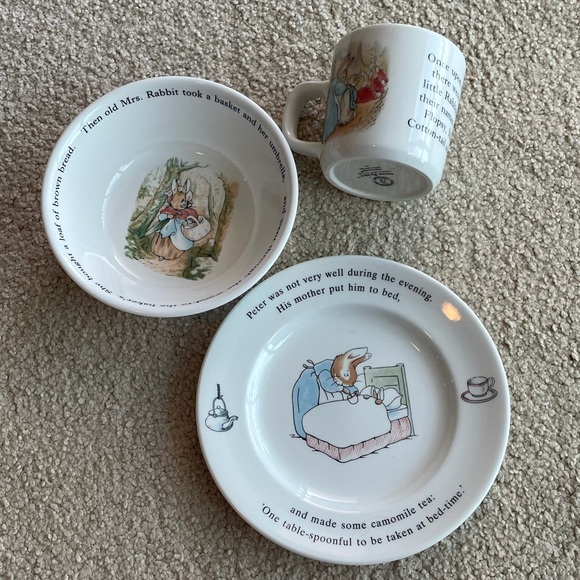 Wedgwood Other - Wedgewood Peter Rabbit dishes set